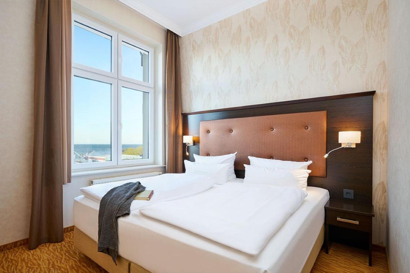 Strand- Und Wellnesshotel Preussenhof Zinnowitz Exterior photo